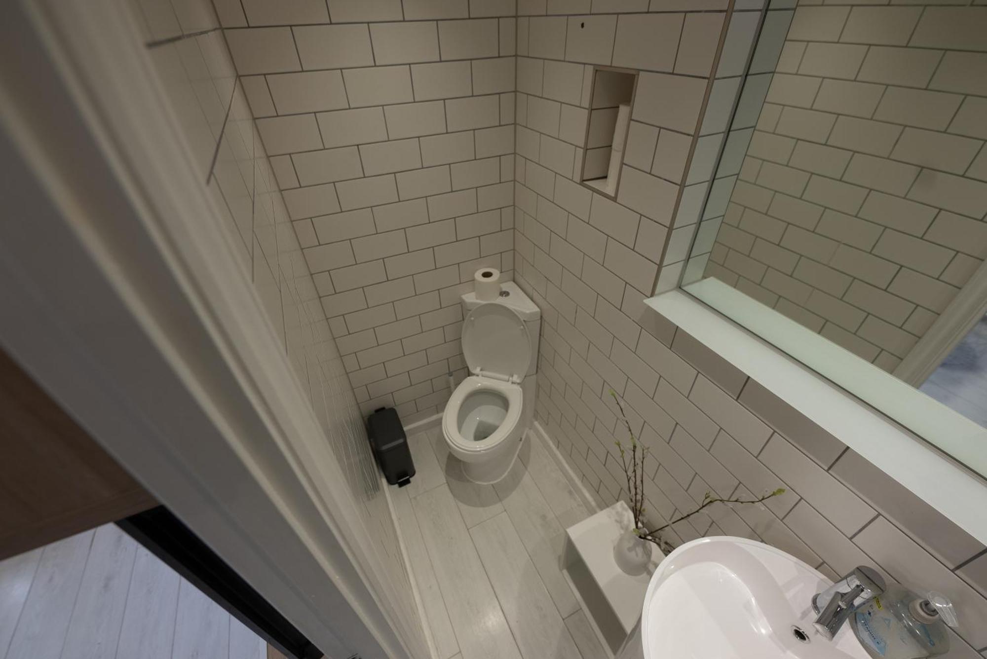 Modern One Bed Брайтонн