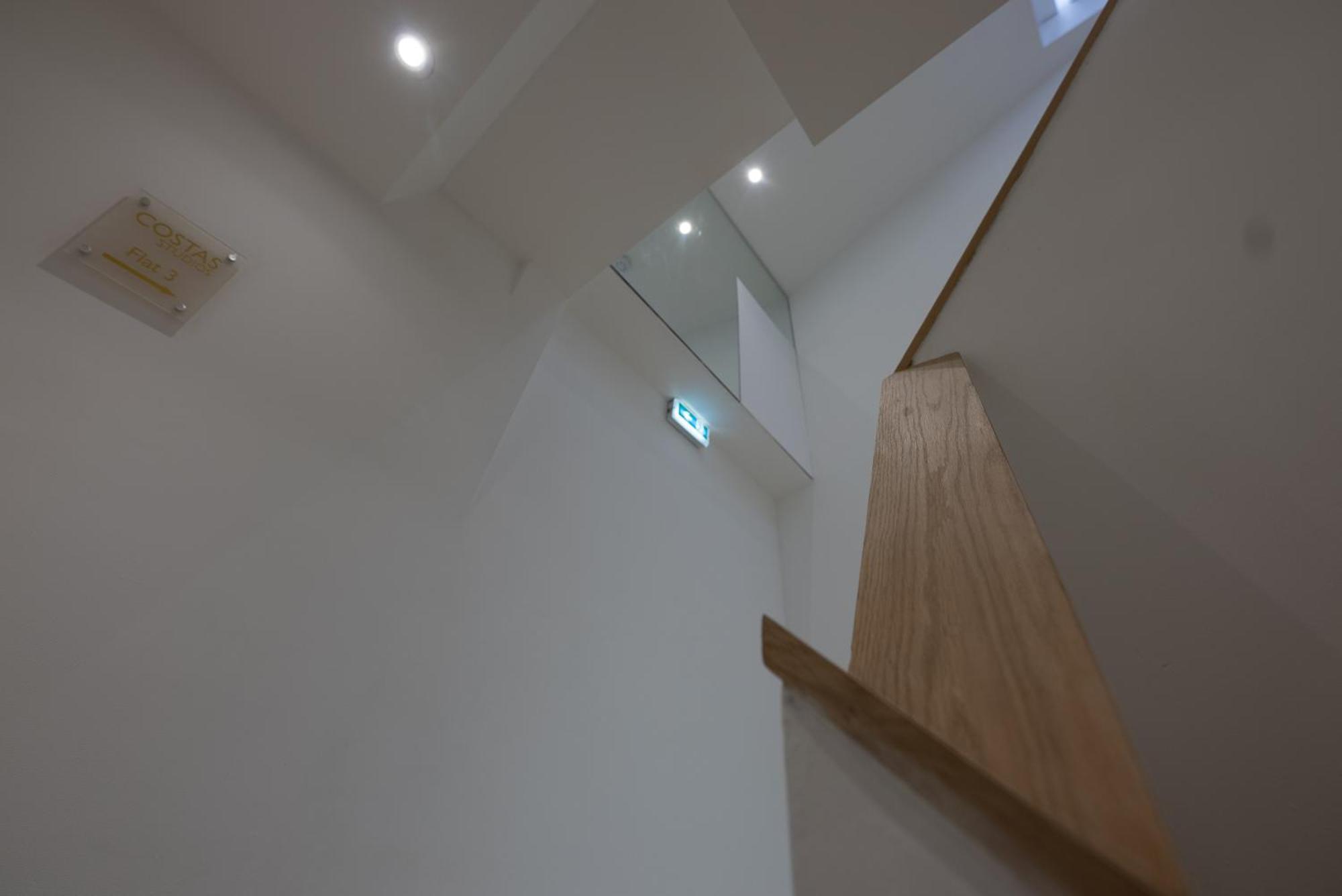 Апартаменты Modern One Bed *
