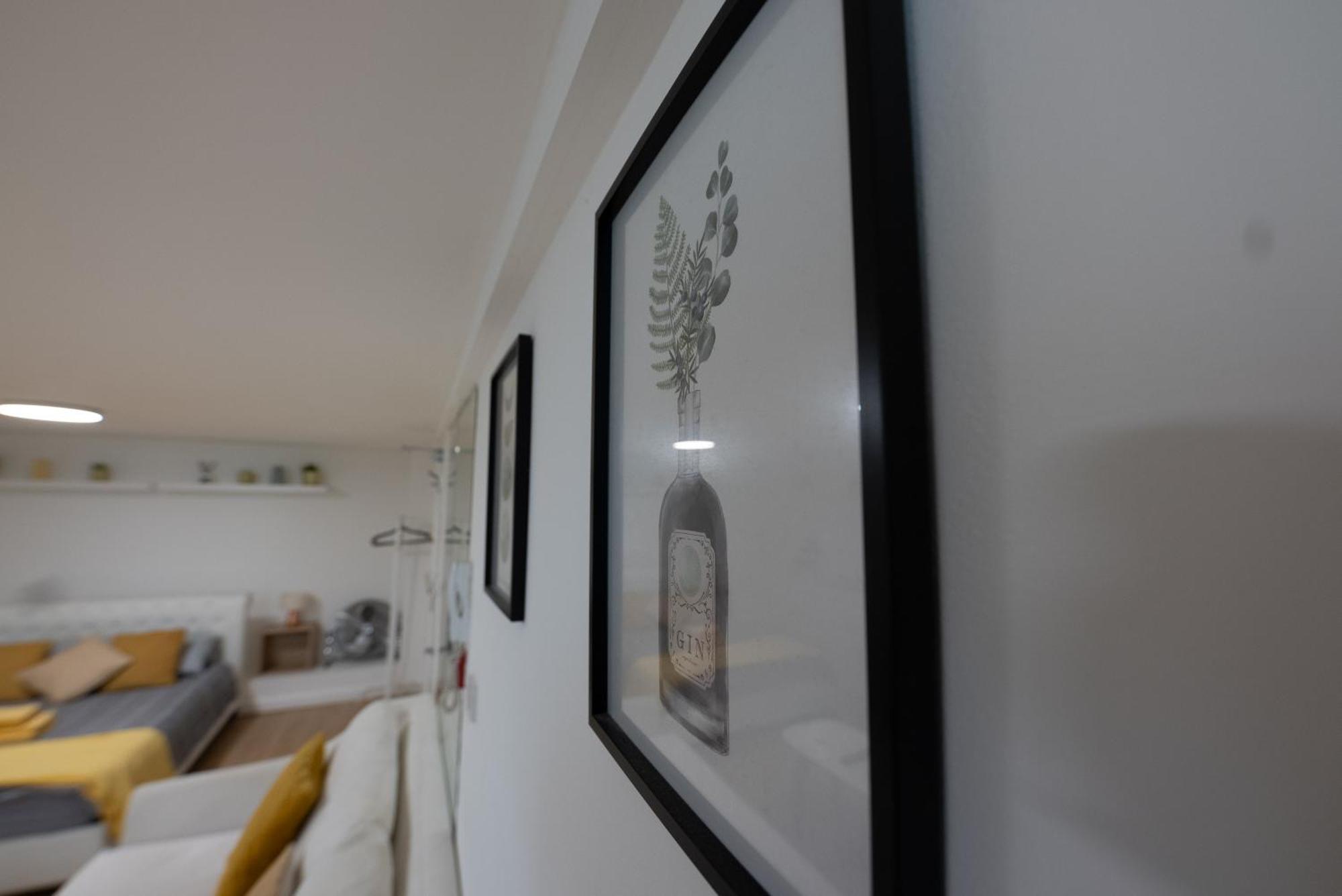 Modern One Bed