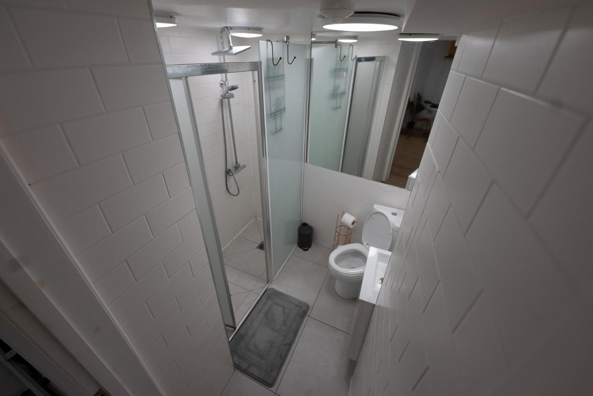 Modern One Bed Apartment