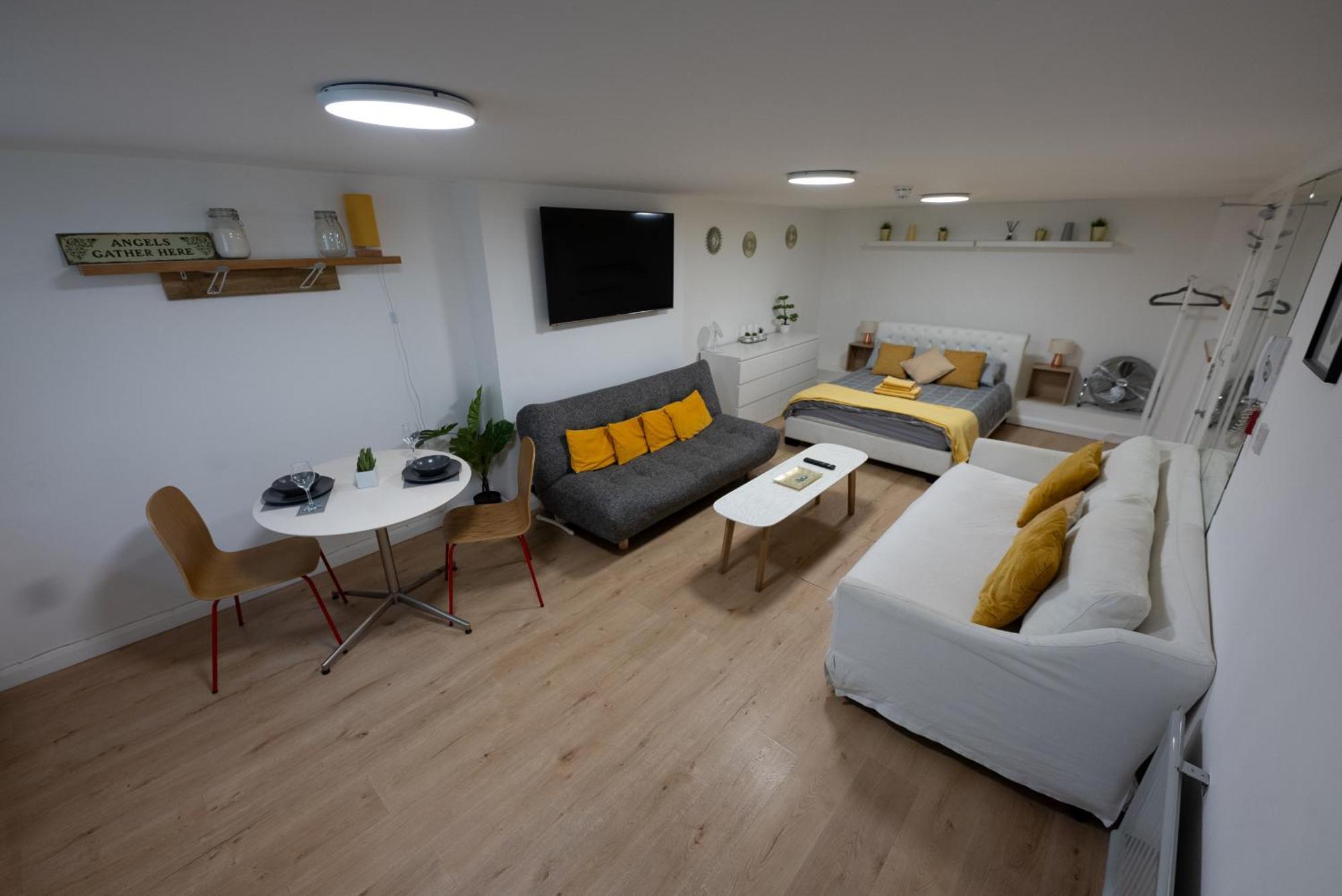 Modern One Bed Apartment Brighton