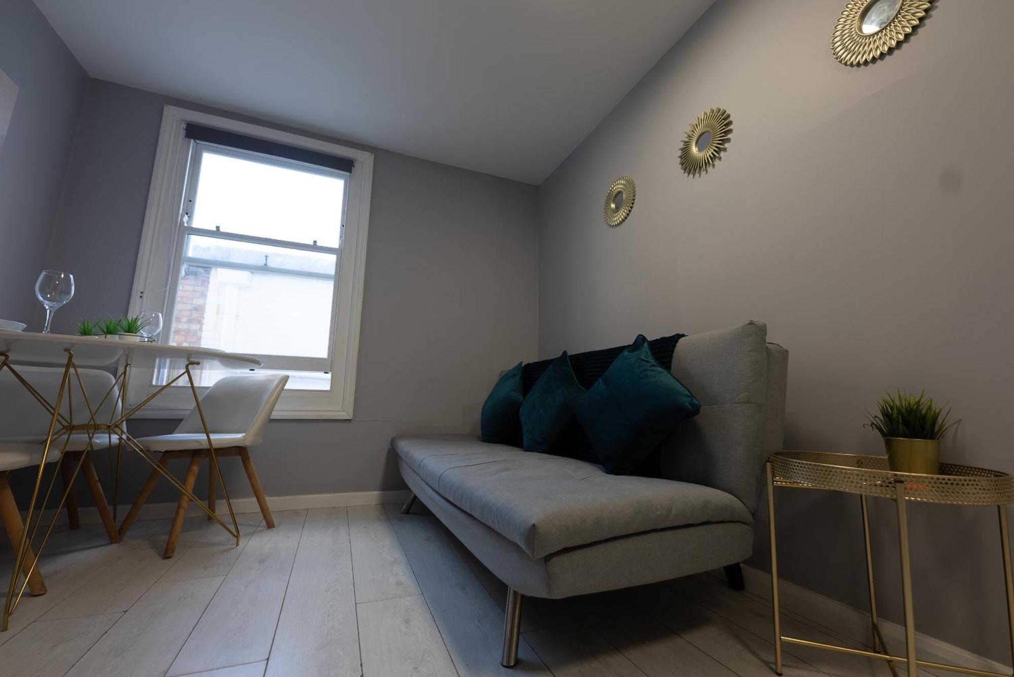 Modern One Bed Apartment Brighton